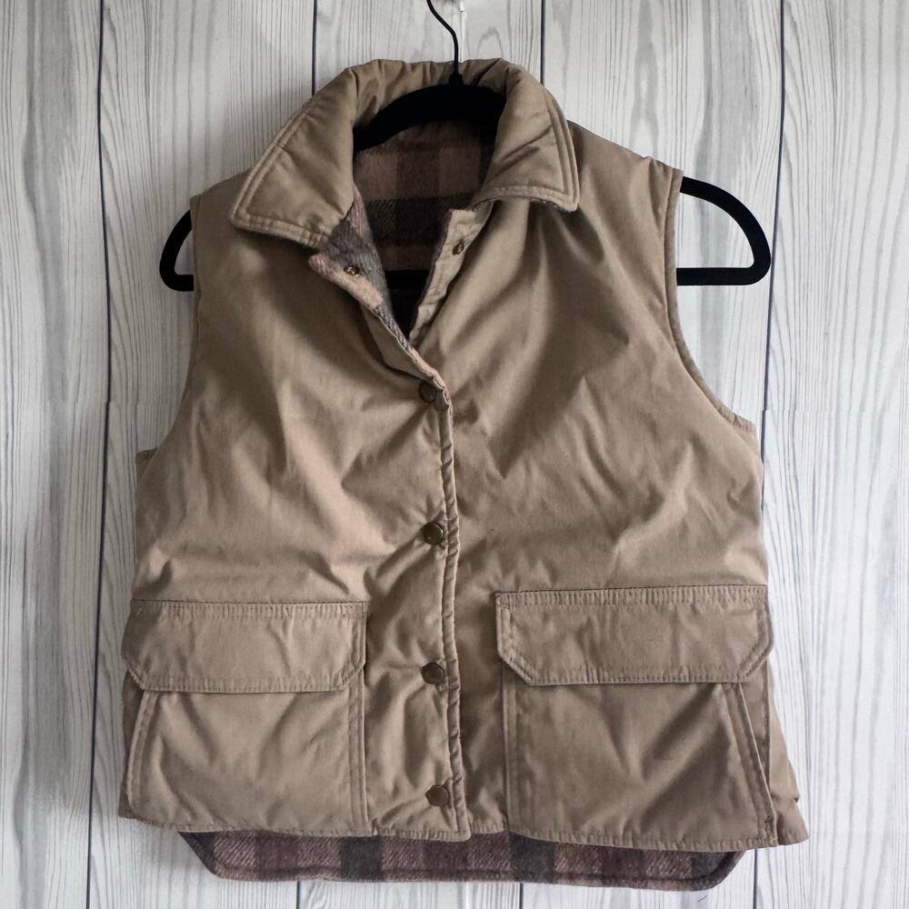 Vintage Woolrich Vest Womens Medium Plaid Reversible Wool Puffer Made USA 90s - Picture 2 of 9